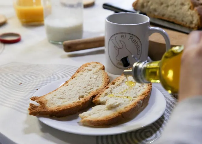 Hostel El Rebezo Torrebarrio